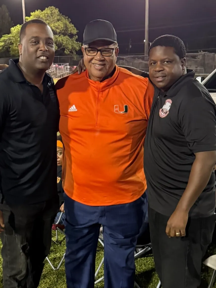 Image hover effect image